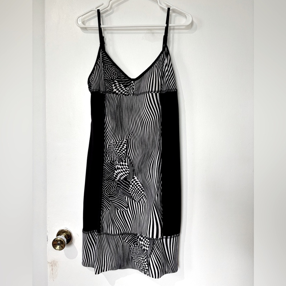 Tristan & Iseut Vintage Black & White Slip Dress - Size L